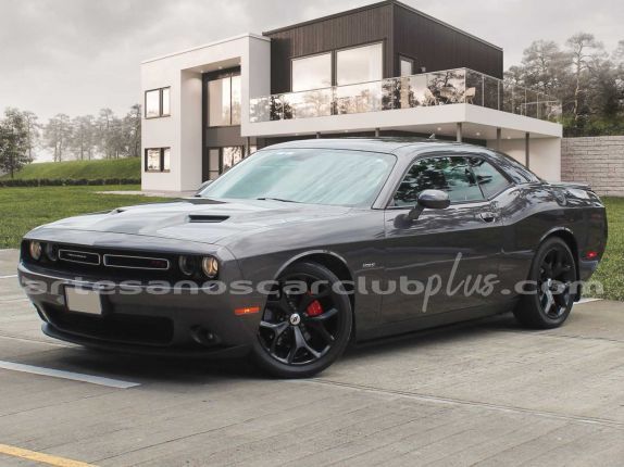 DODGE CHALLENGER RT 5.7L V8 - 2015.